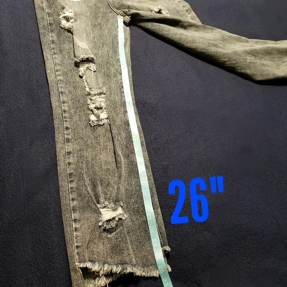 VIP Destructed Collection Jeans - Picture 5 of 8